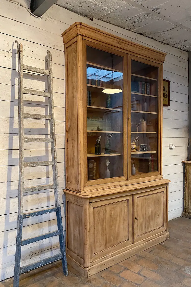 Ancienne bibliothèque en chêne Début