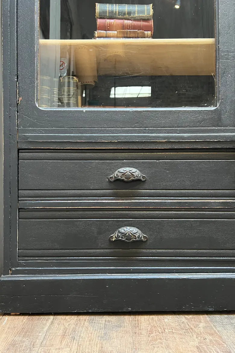 Ancienne bibliothèque étroite Début XXème