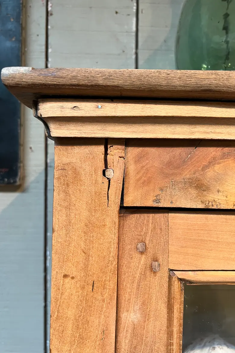 Ancienne bibliothèque vitrée en merisier Début XXème