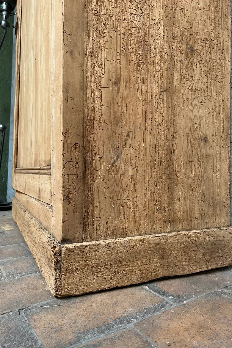 Ancienne bonnetière en sapin Début XXème