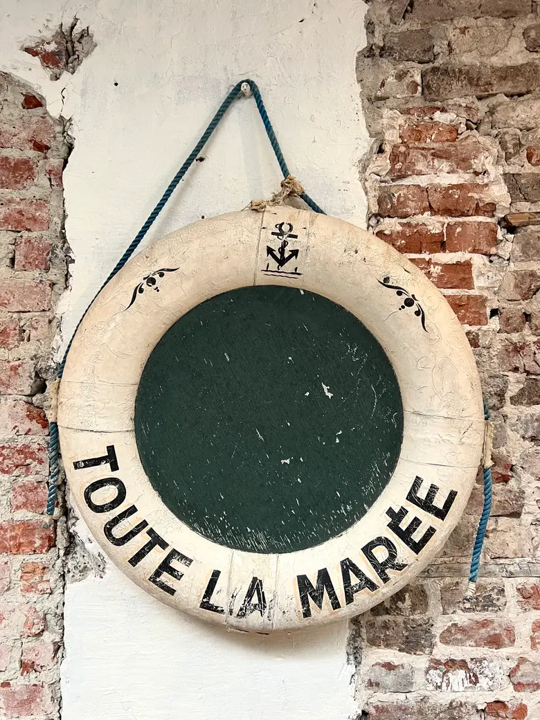 Ancienne bouée de sauvetage / tableau Début XXème