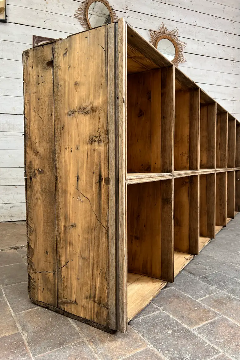 Ancienne étagère d’atelier à casiers – Début XXe