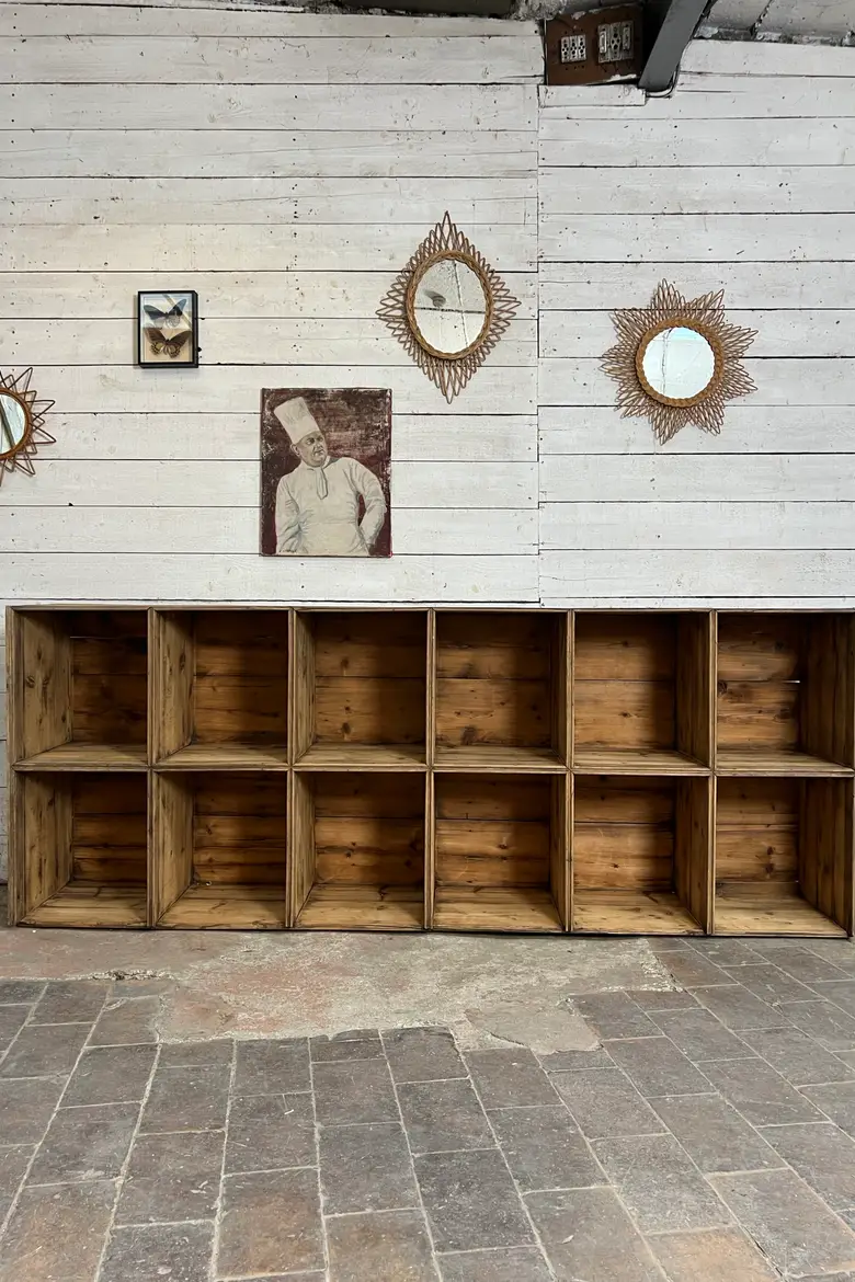 Ancienne étagère d’atelier à casiers – Début XXe