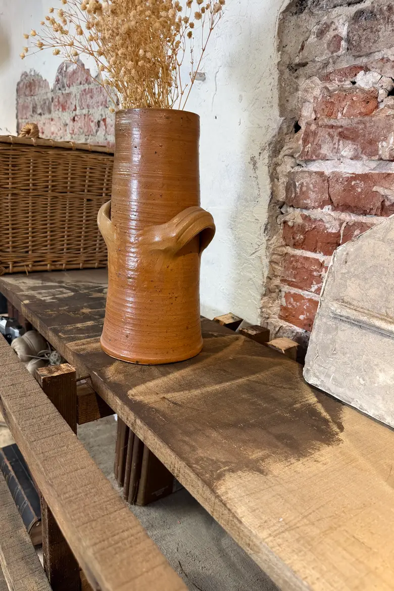Ancienne étagère d’atelier de sculpture