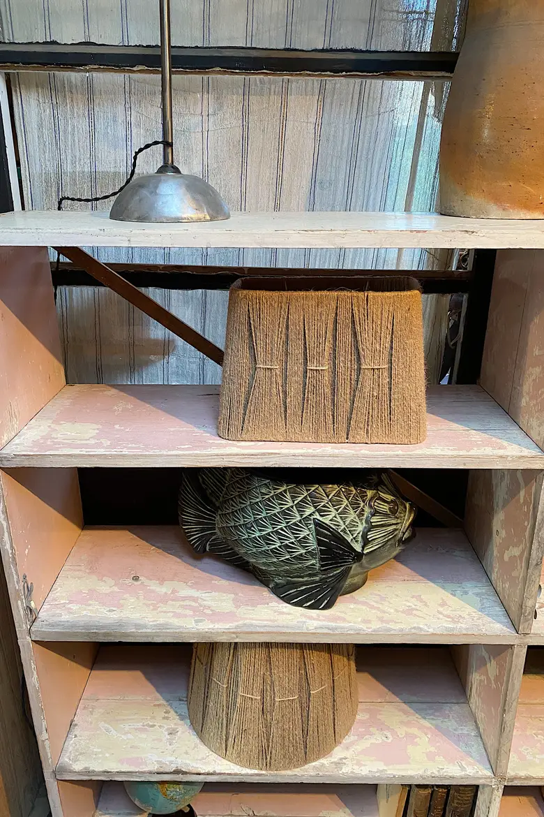 Ancienne étagère d’atelier en bois Début XXème
