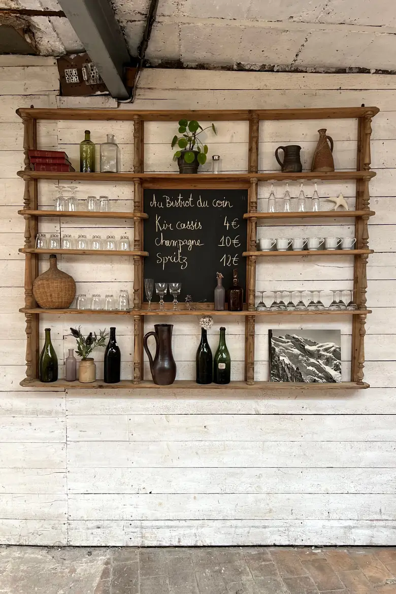 Ancienne étagère de café en bois Début XXème