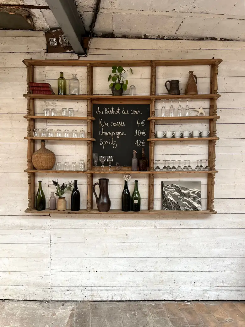 Ancienne étagère de café en bois Début XXème