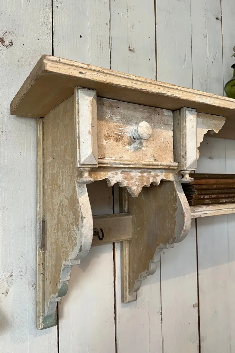 Ancienne étagère de cuisine en bois Début XXème