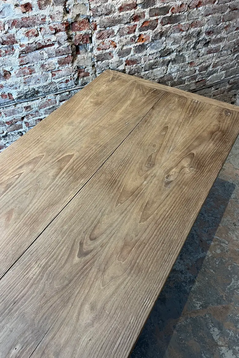 Ancienne grande table en châtaignier