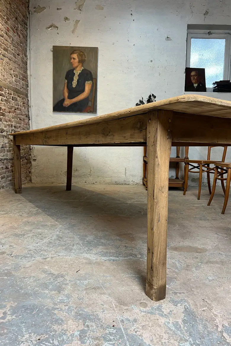 Ancienne grande table en peuplier