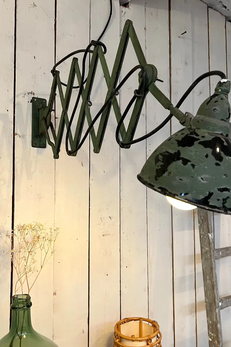 Ancienne lampe accordéon en métal Début XXème