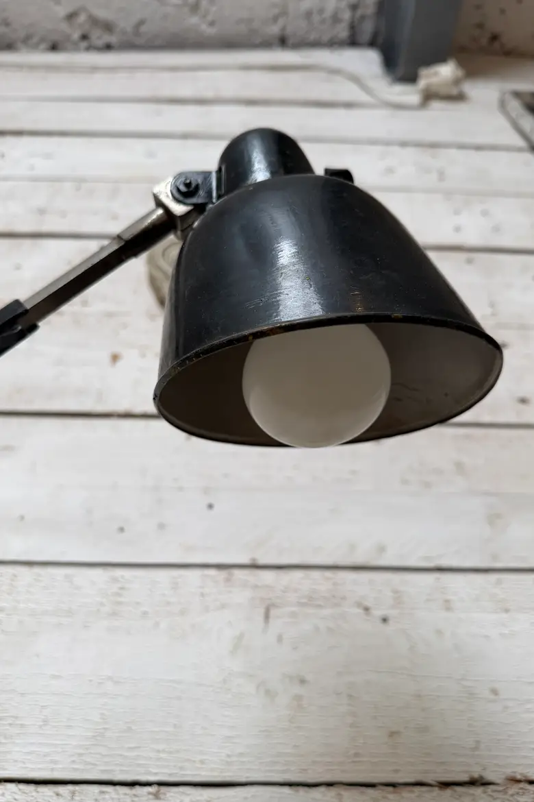 Ancienne lampe d’atelier années 50 — Ancienne lampe d’atelier années 50