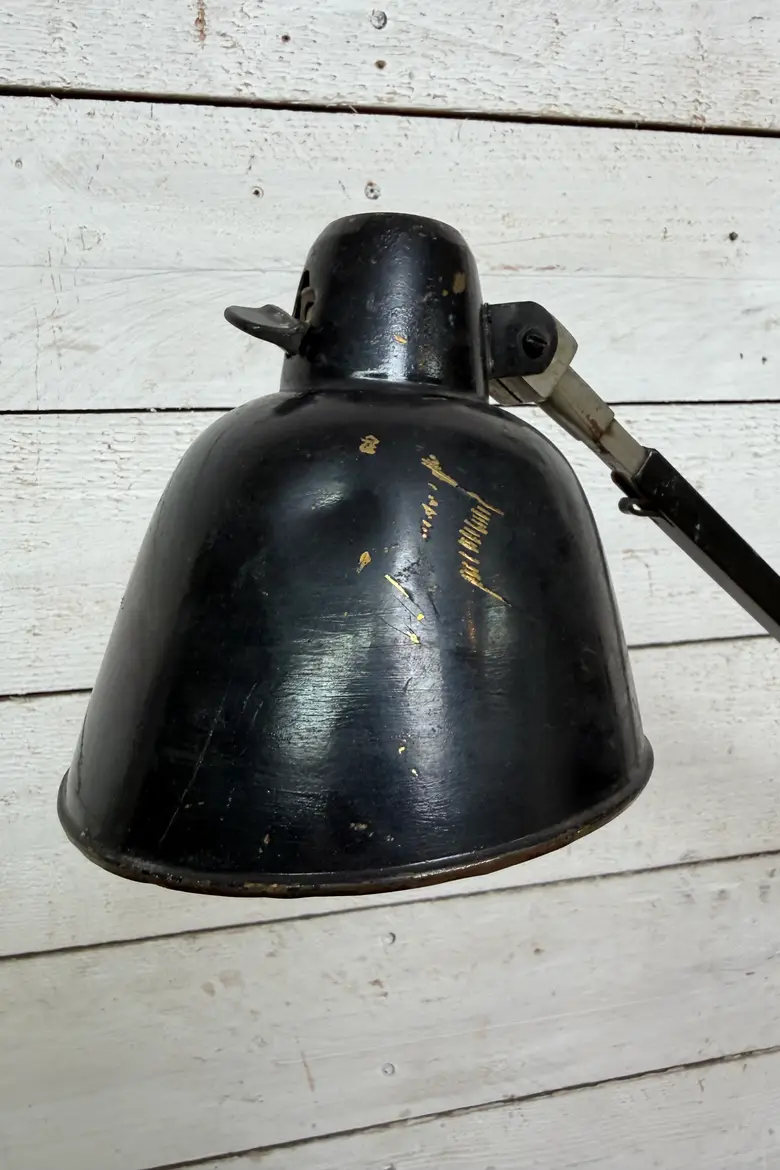 Ancienne lampe d’atelier années 50 — Ancienne lampe d’atelier années 50