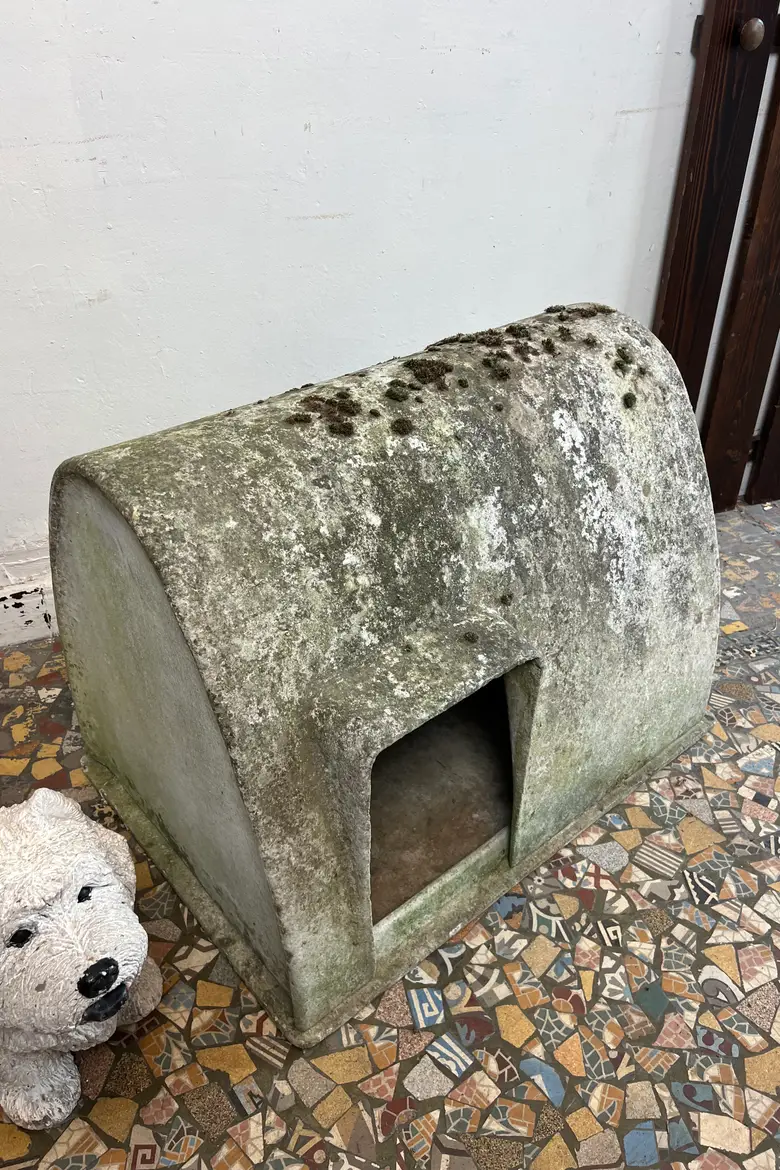 Ancienne niche Willy Guhl, années 60