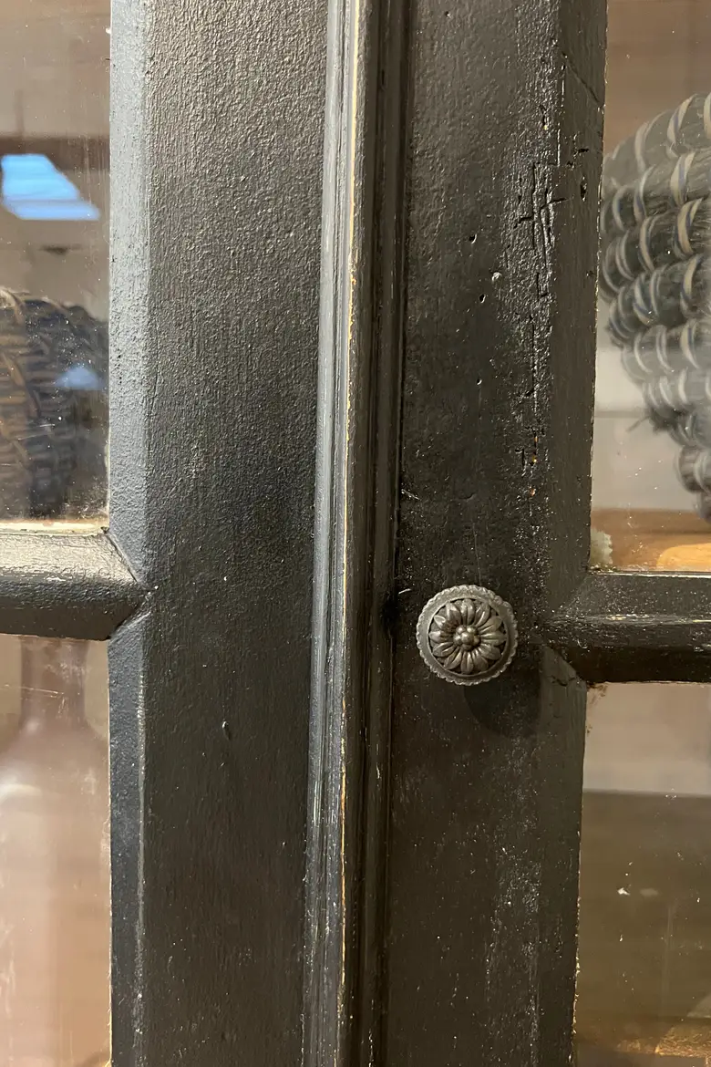 Ancienne petite vitrine en sapin Début XXème