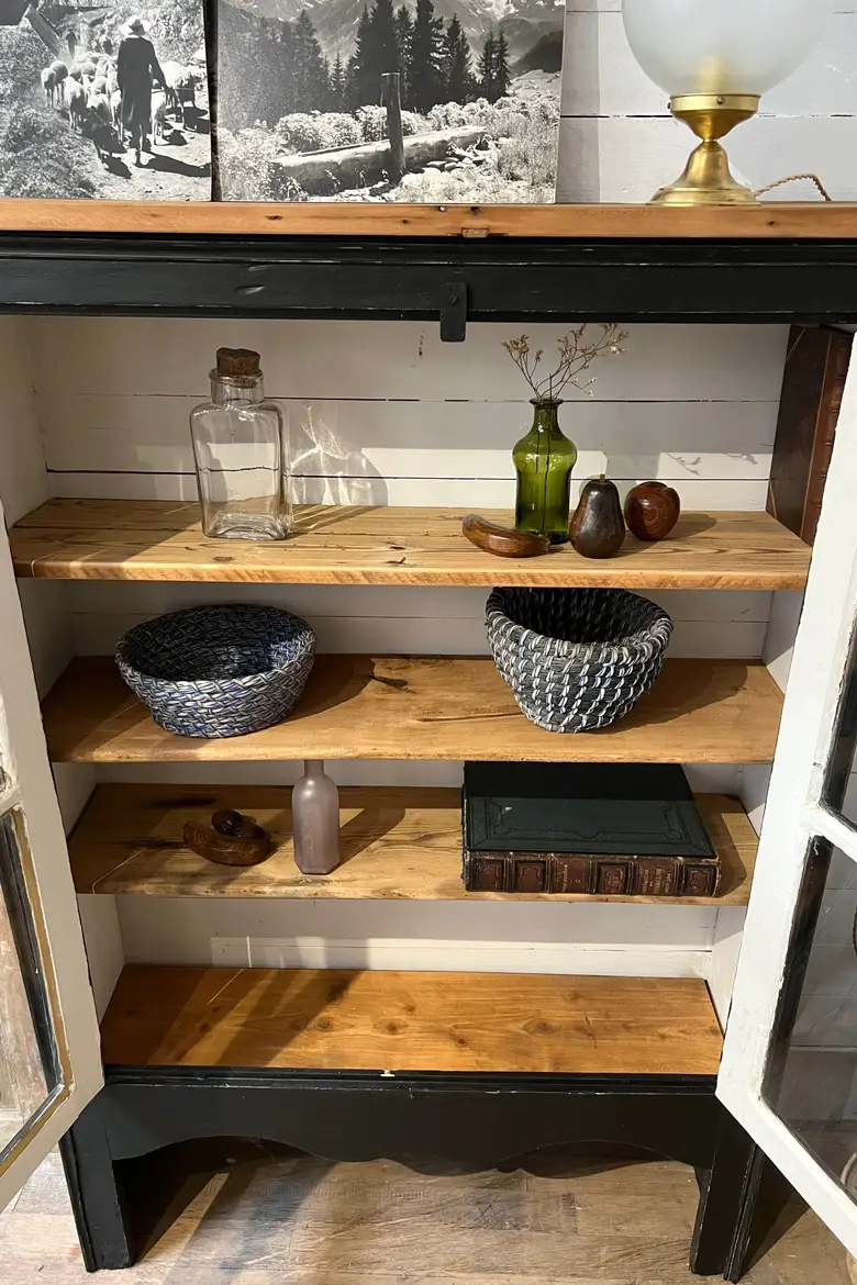 Ancienne petite vitrine en sapin Début XXème