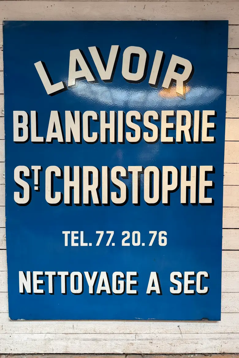 Ancienne plaque émaillée de blanchisserie – années 1950