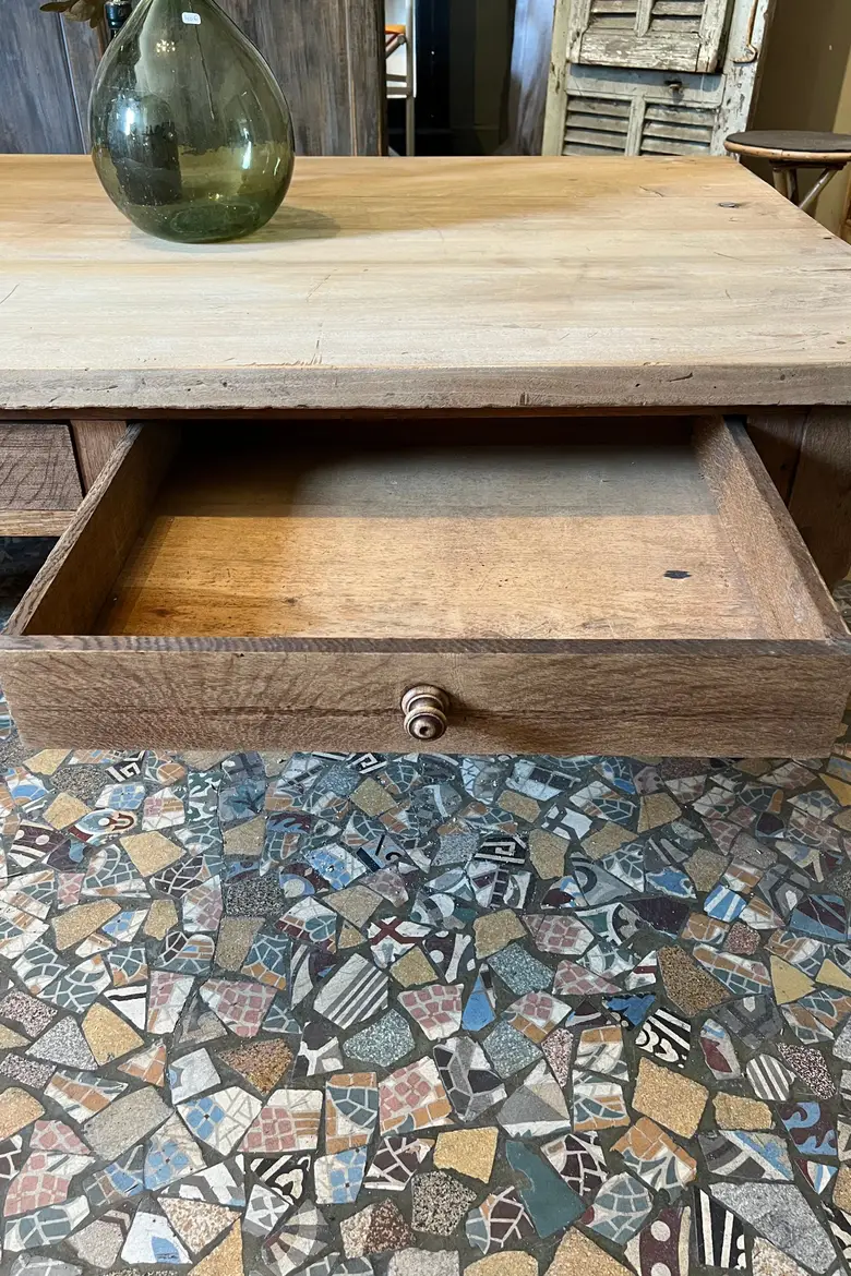 Ancienne table basse en bois Début XXème