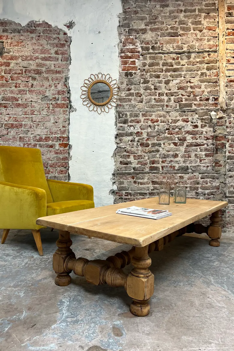 Ancienne table basse en chêne