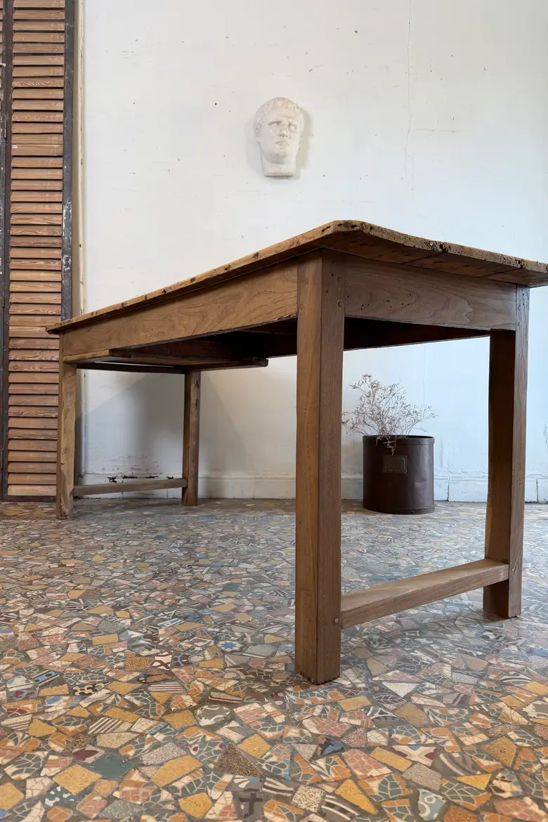 Ancienne table d’atelier