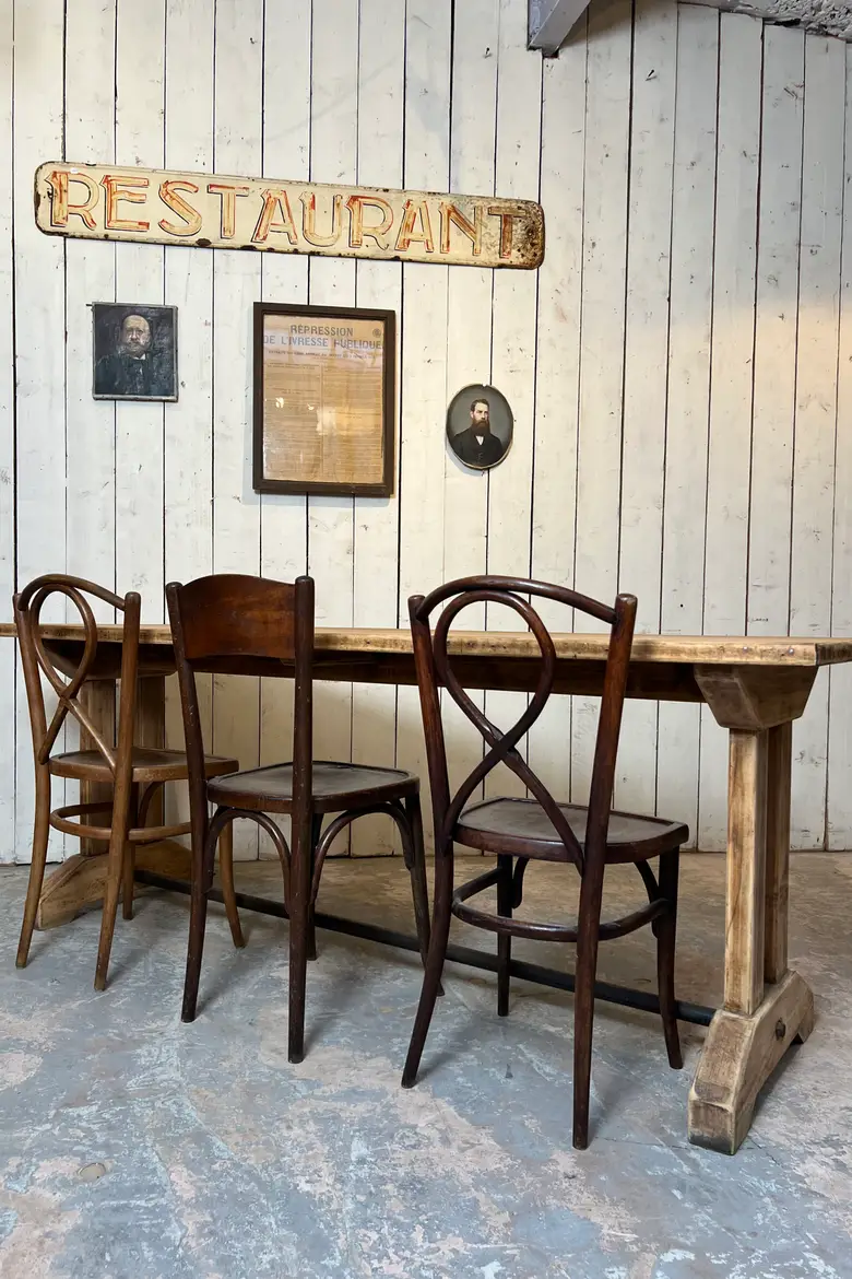 Ancienne table de bistrot