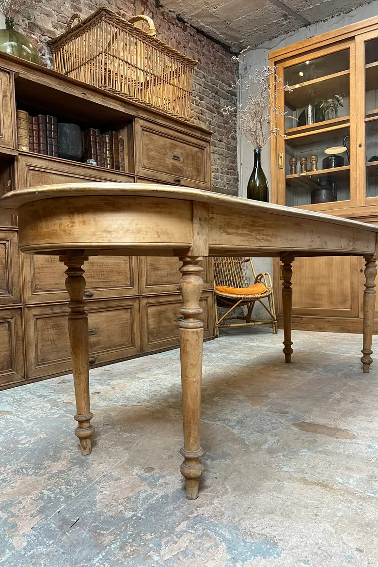 Ancienne table de bistrot