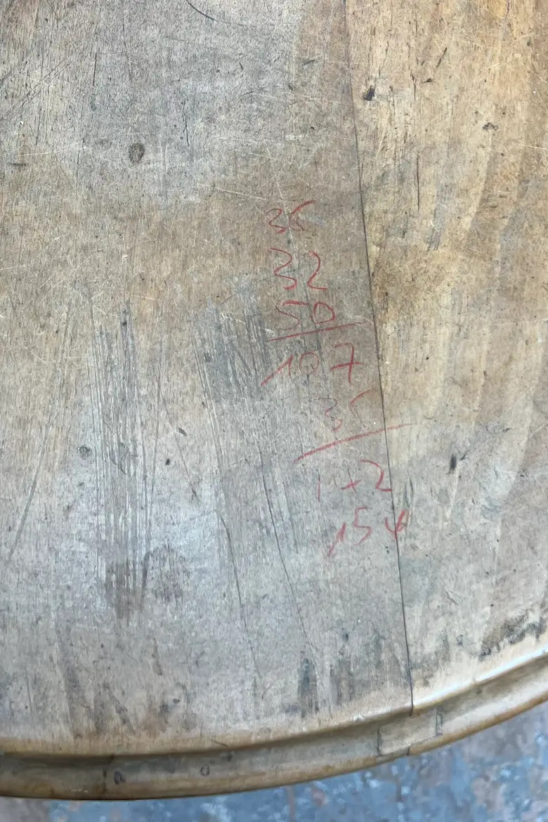 Ancienne table de bistrot