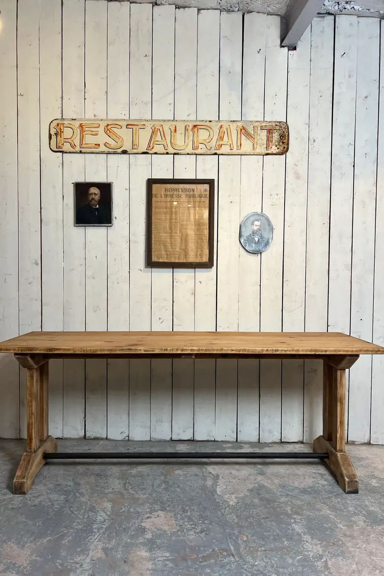 Ancienne table de bistrot