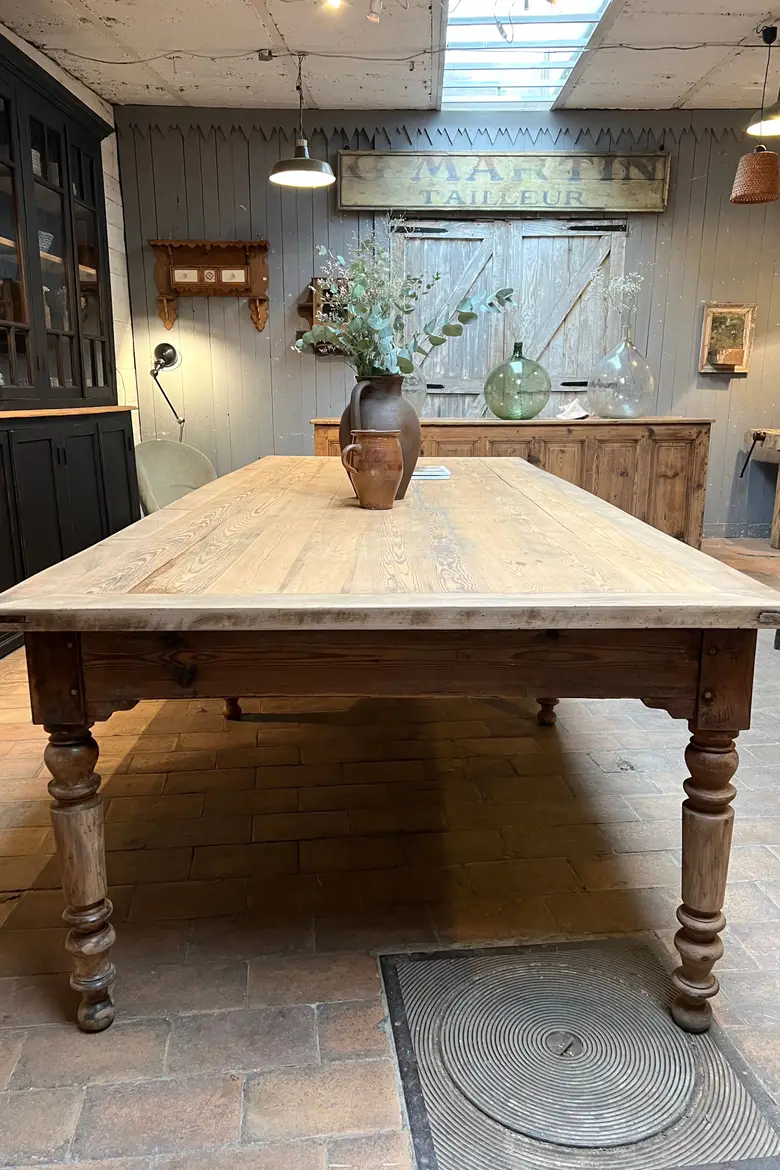 Ancienne table de confection en sapin Début XXème