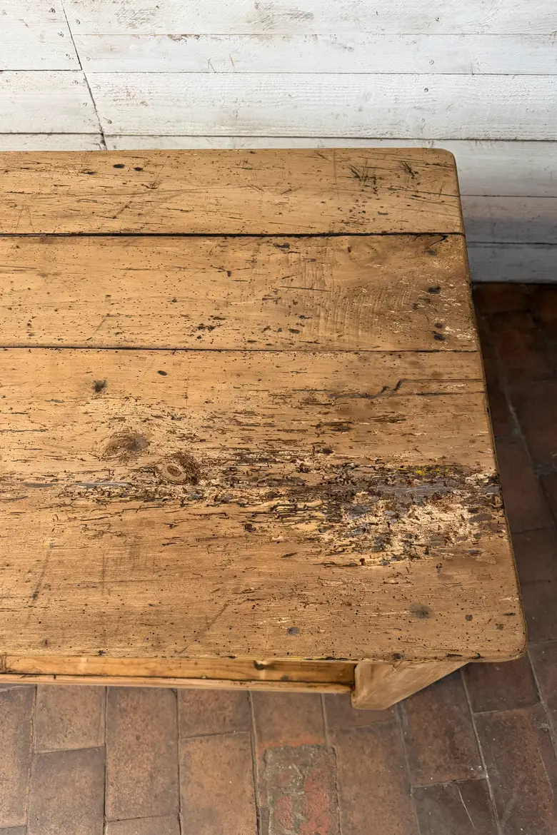 Ancienne table de drapier