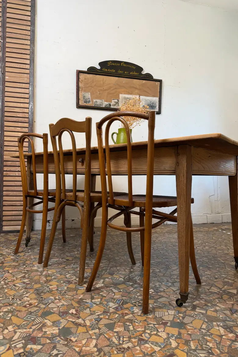 Ancienne table de ferme en sapin