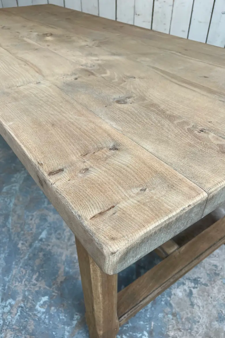 Ancienne table de ferme