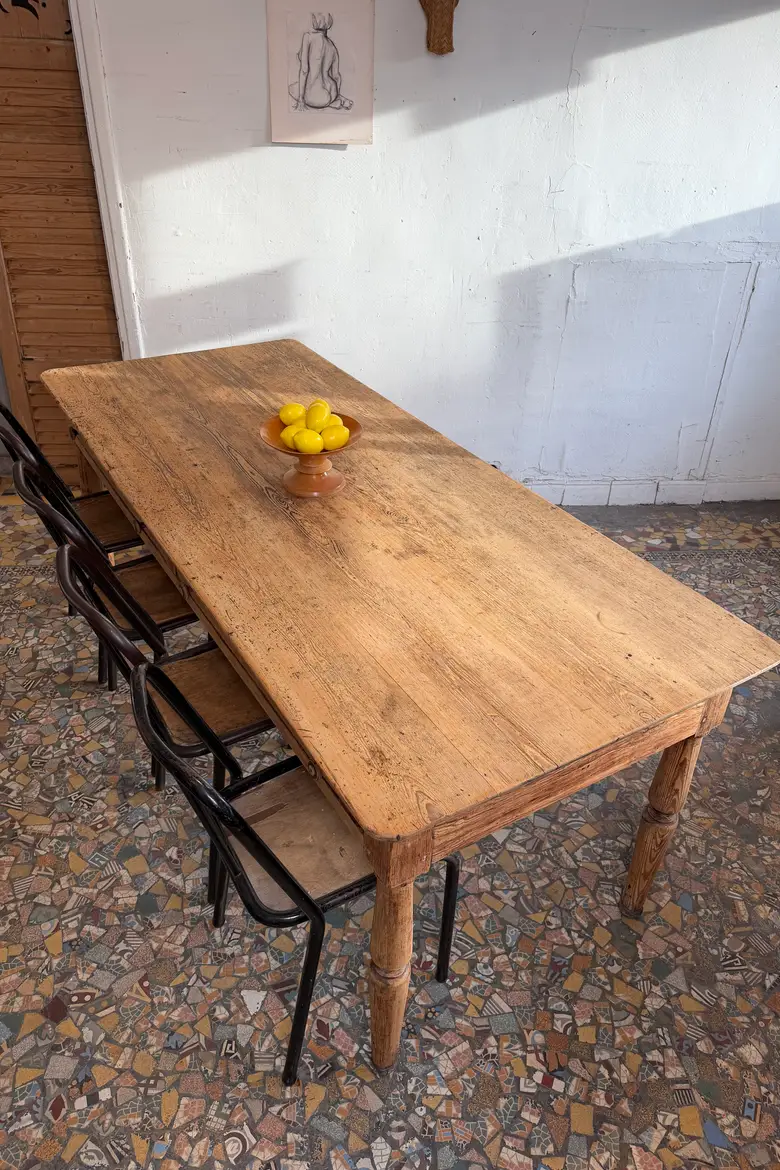 Ancienne table de métier – XIXe siècle