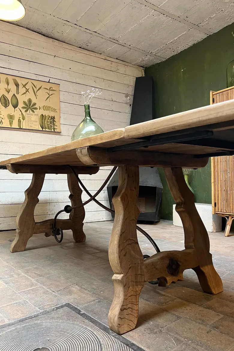 Ancienne table de réfectoire à rallonges d’origine Espagnole