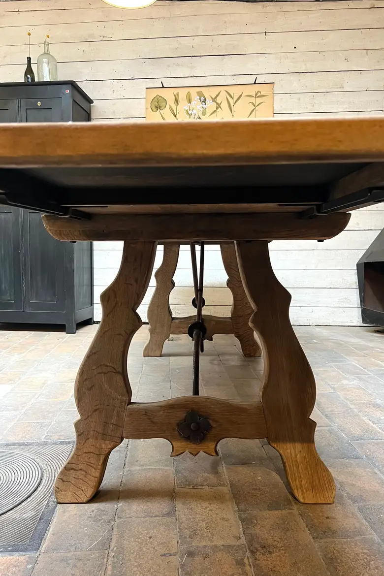 Ancienne table de réfectoire à rallonges d’origine Espagnole