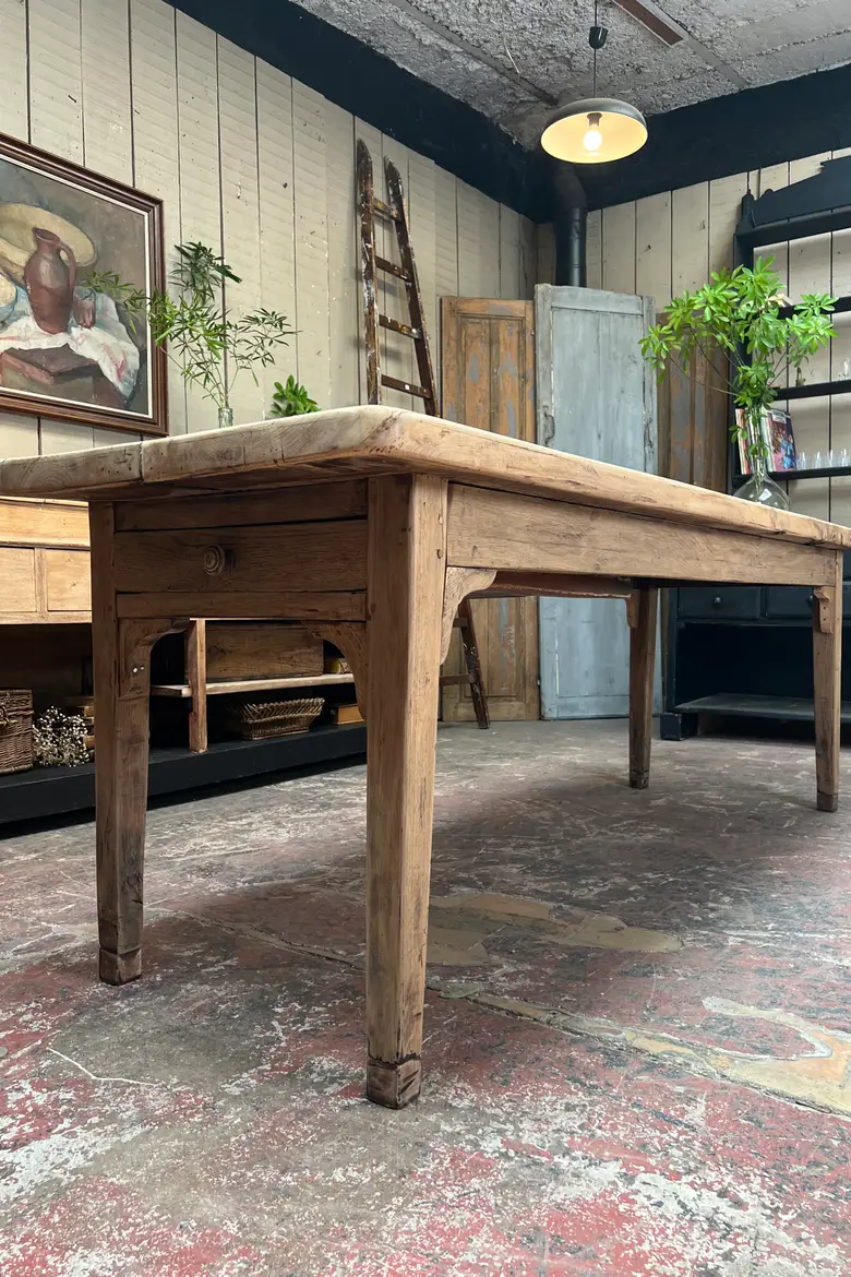 Ancienne table d’estaminet