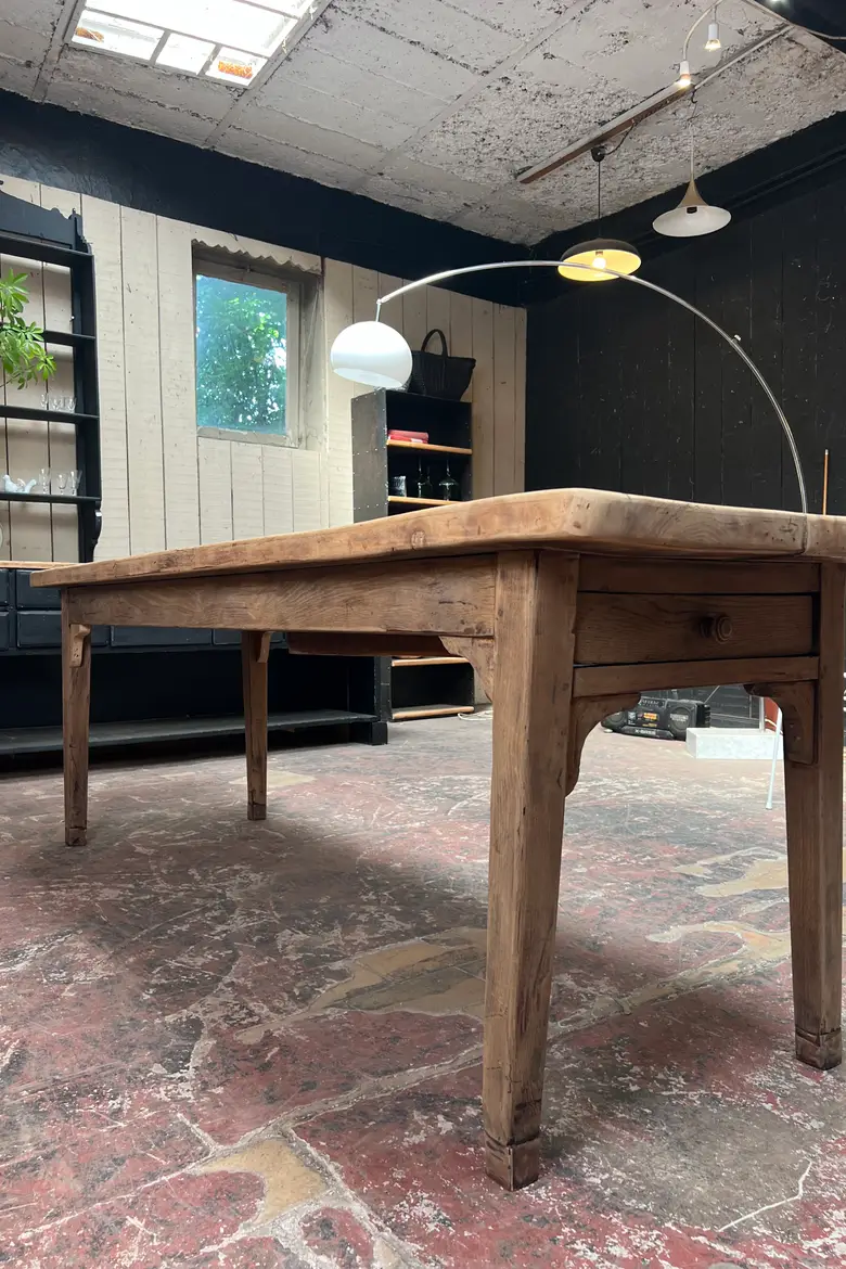 Ancienne table d’estaminet