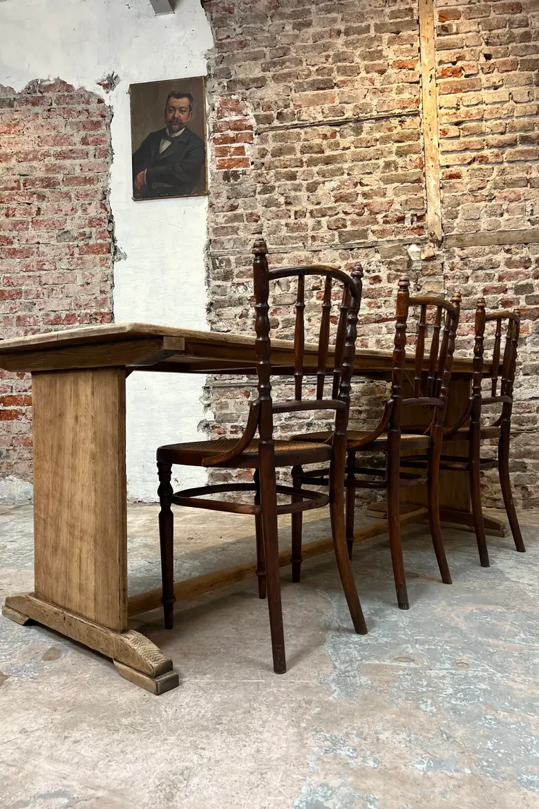 Ancienne table d’estaminet en chêne