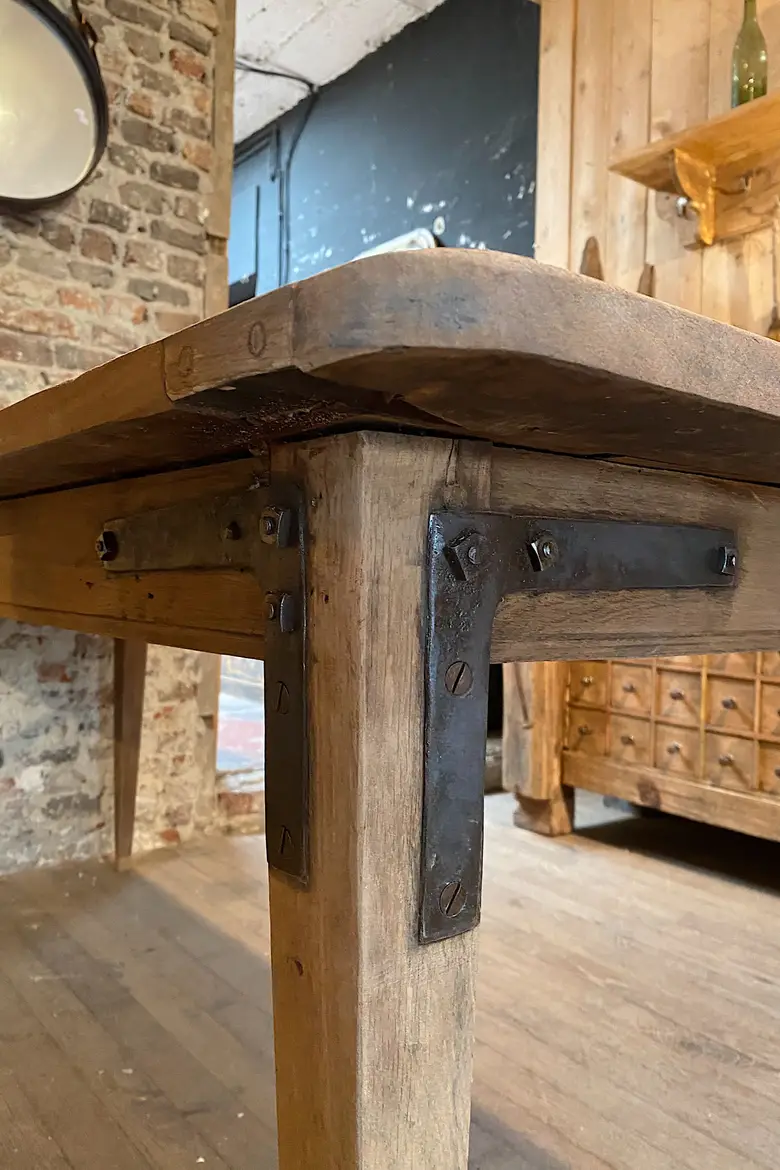 Ancienne table d'estaminet en merisier Début XXème