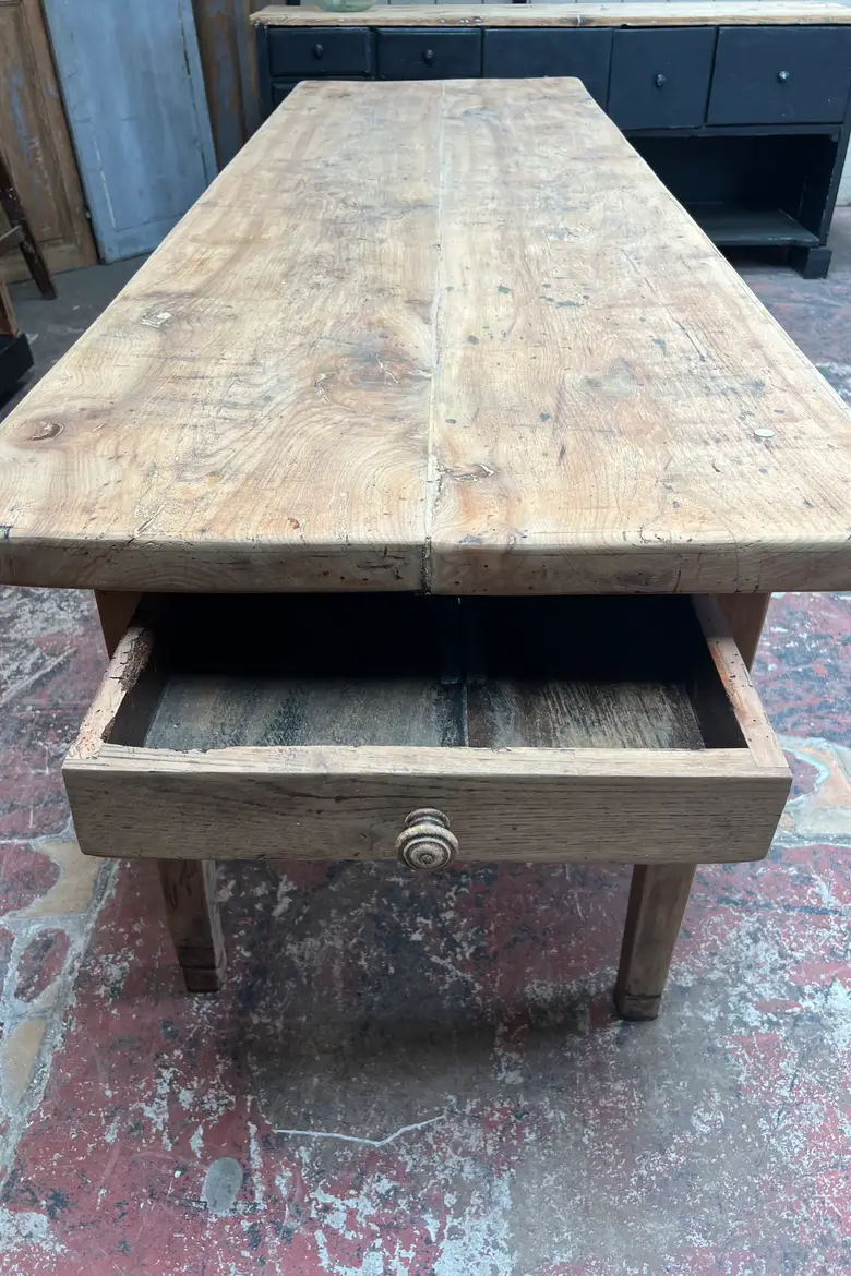 Ancienne table d’estaminet