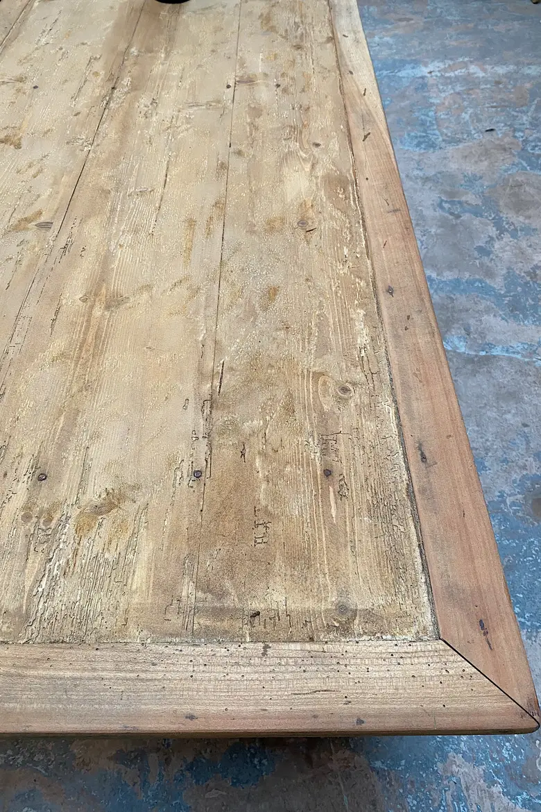 Ancienne table en bois Début XXème