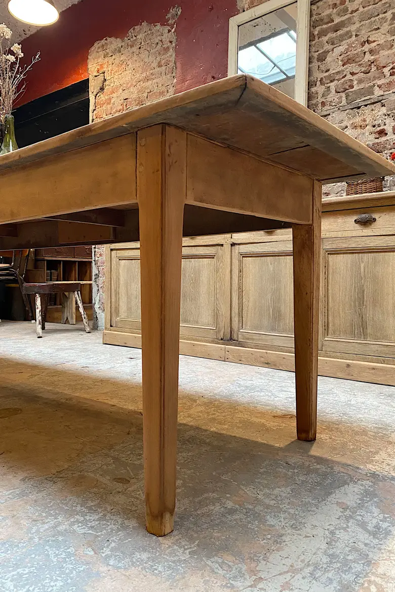 Ancienne table en bois Début XXème