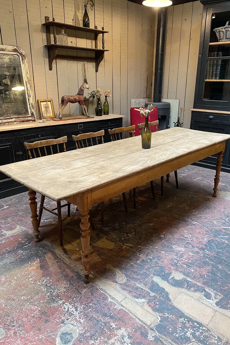 Ancienne table en châtaignier et merisier Début XXème