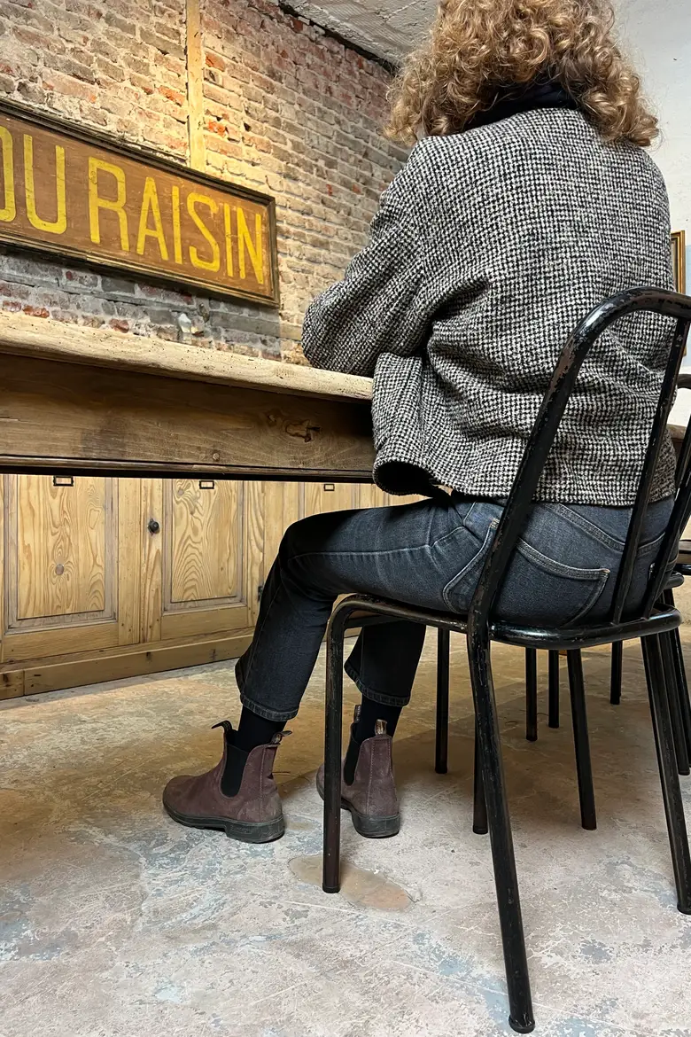 Ancienne table en châtaignier – XIXᵉ siècle