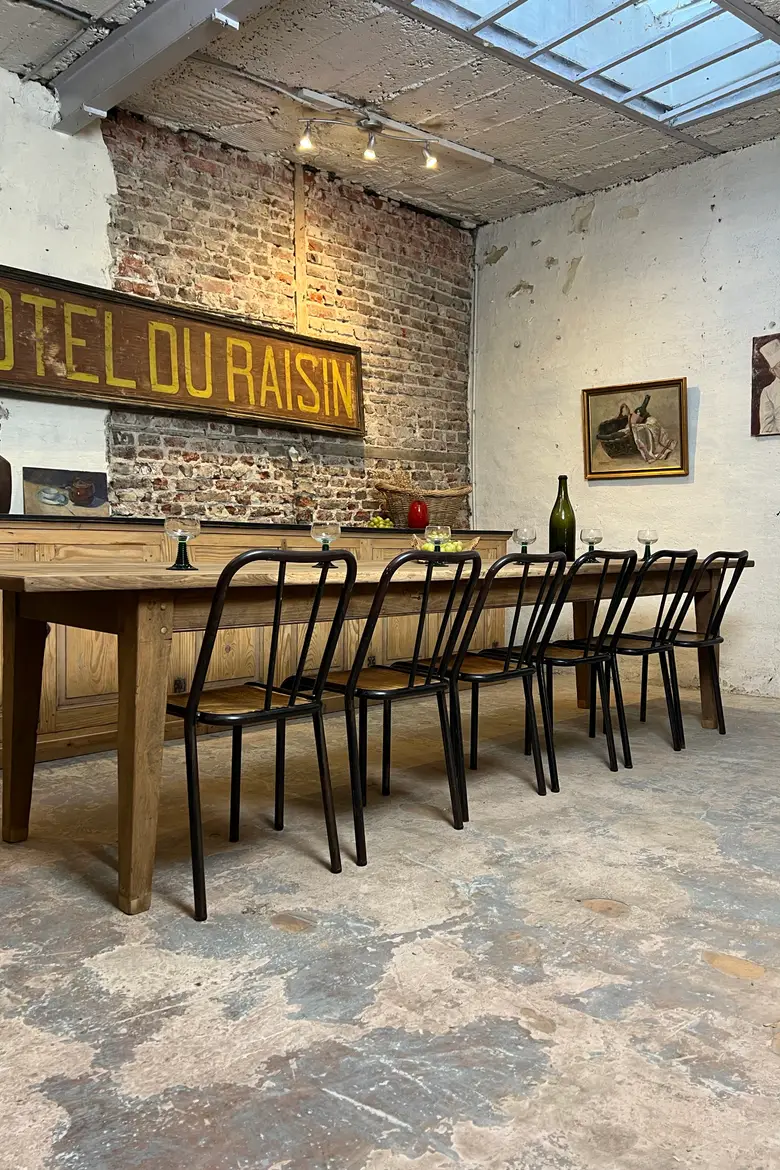 Ancienne table en châtaignier – XIXᵉ siècle