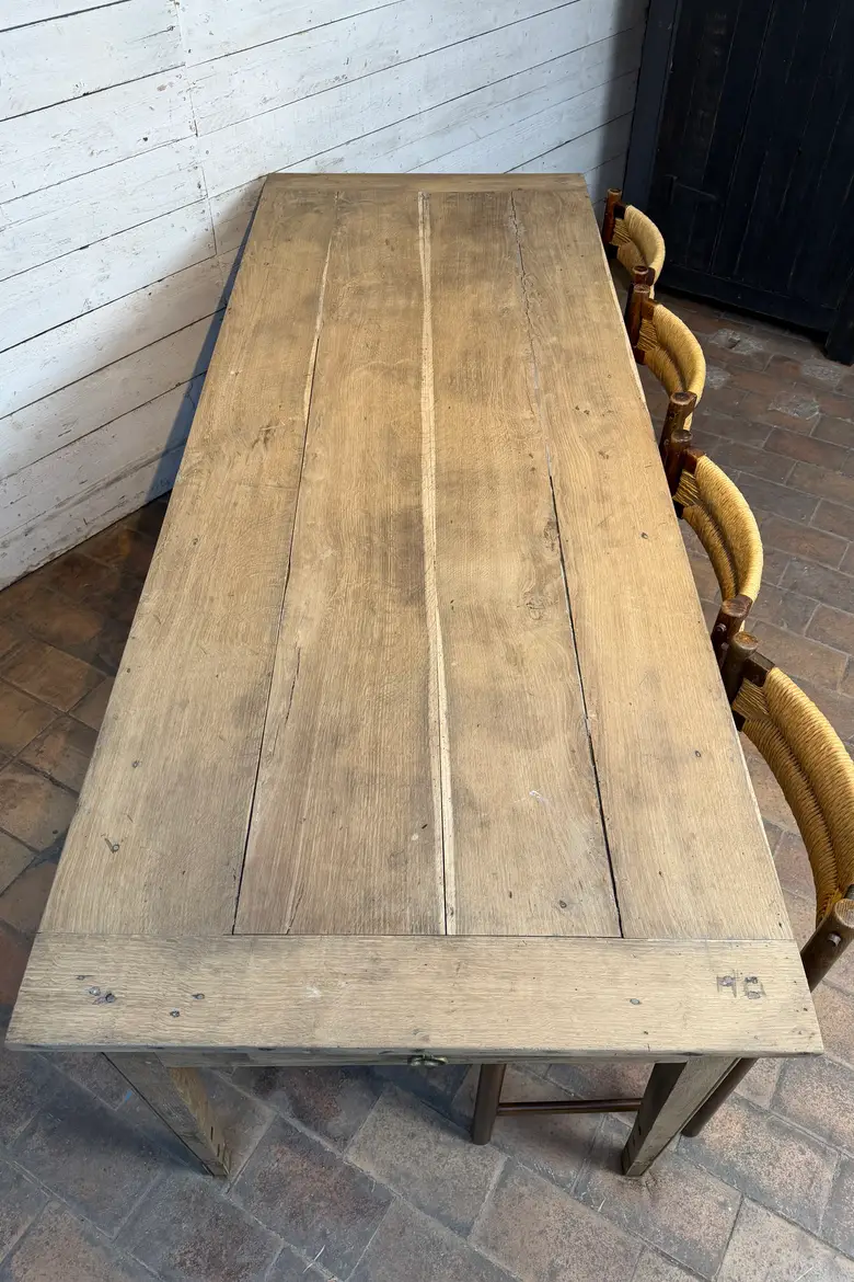 Ancienne table en chêne