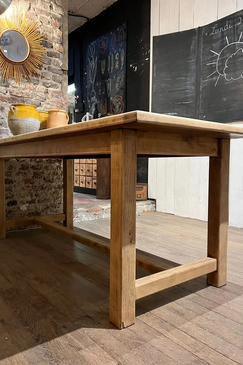 Ancienne table en chêne Années 50
