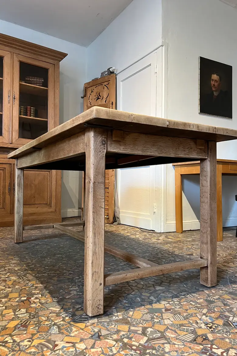 Ancienne table en chêne Années 60