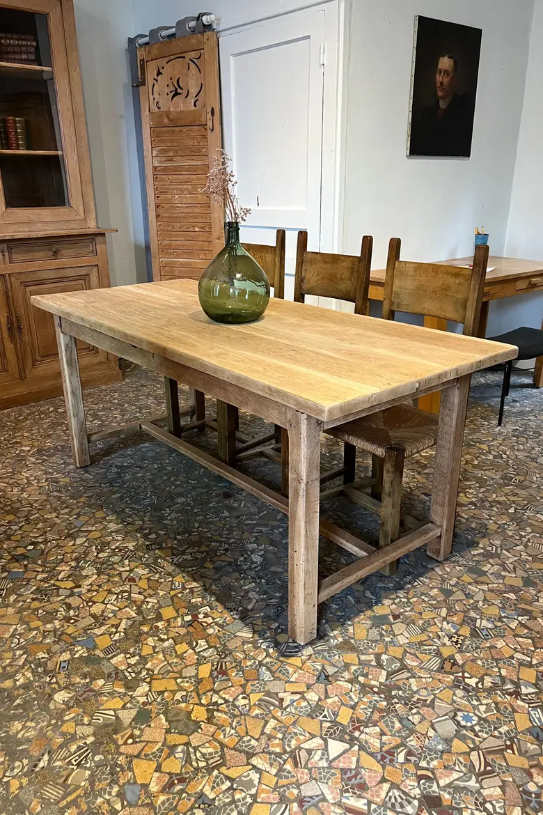 Ancienne table en chêne Années 60