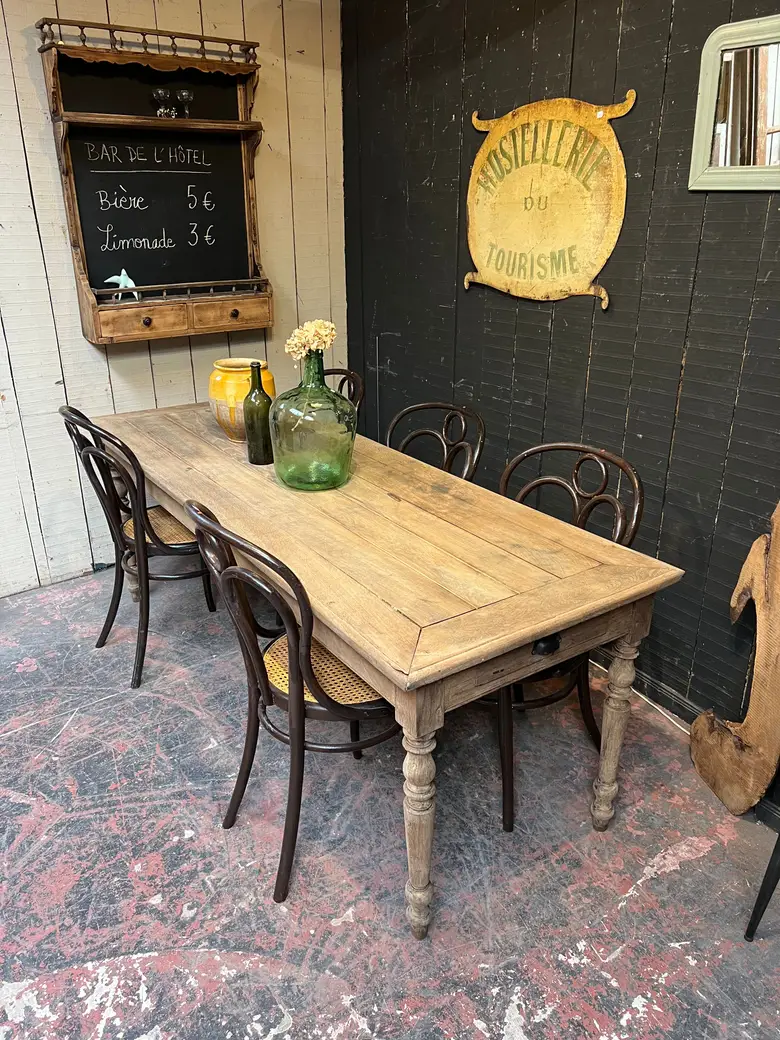 Ancienne table en chêne Début XXème